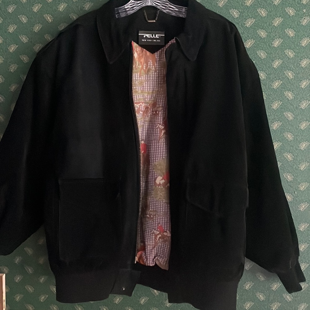 Men’s Pelle large /xlg  Suede leather jacket